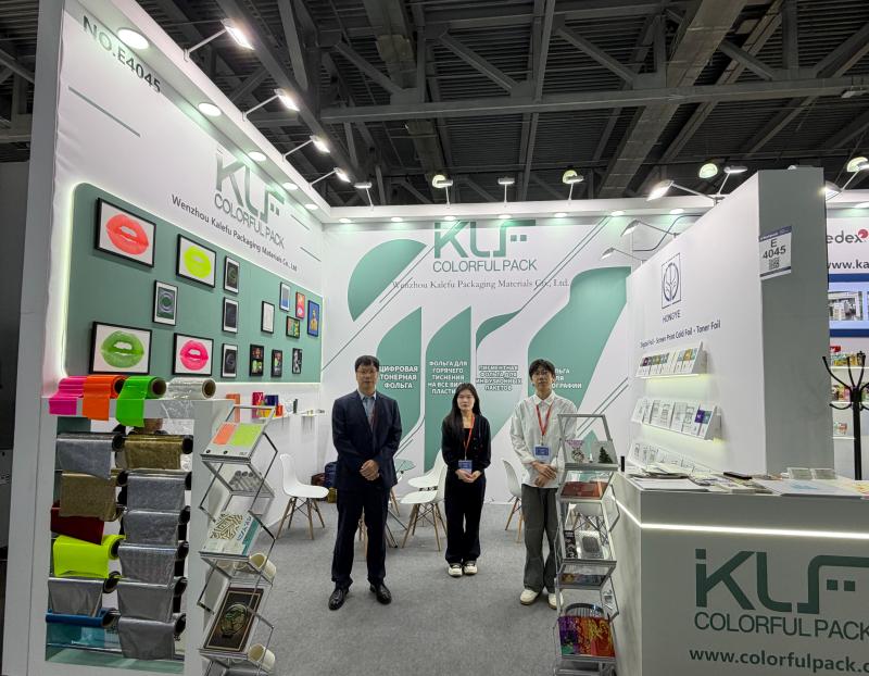 Foil Art Connects: ملخص معرض KLF لـ RosUpack 30